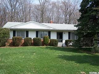 1st image of 8707 Parkdale Dr