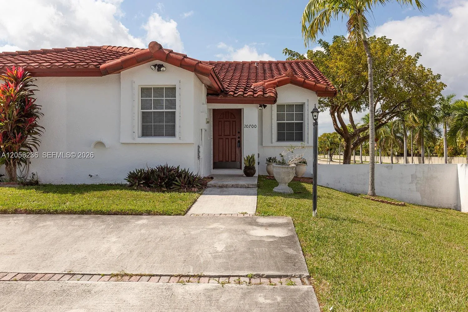 Saga Bay Townhomes 1st Ad — Photo 1