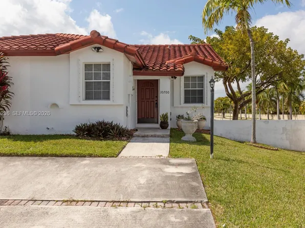 20700 SW 81st Ave, Cutler Bay, FL 33189