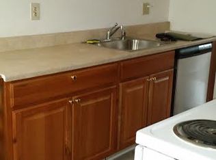 7201 Johnnycake Rd, Catonsville, MD 21228