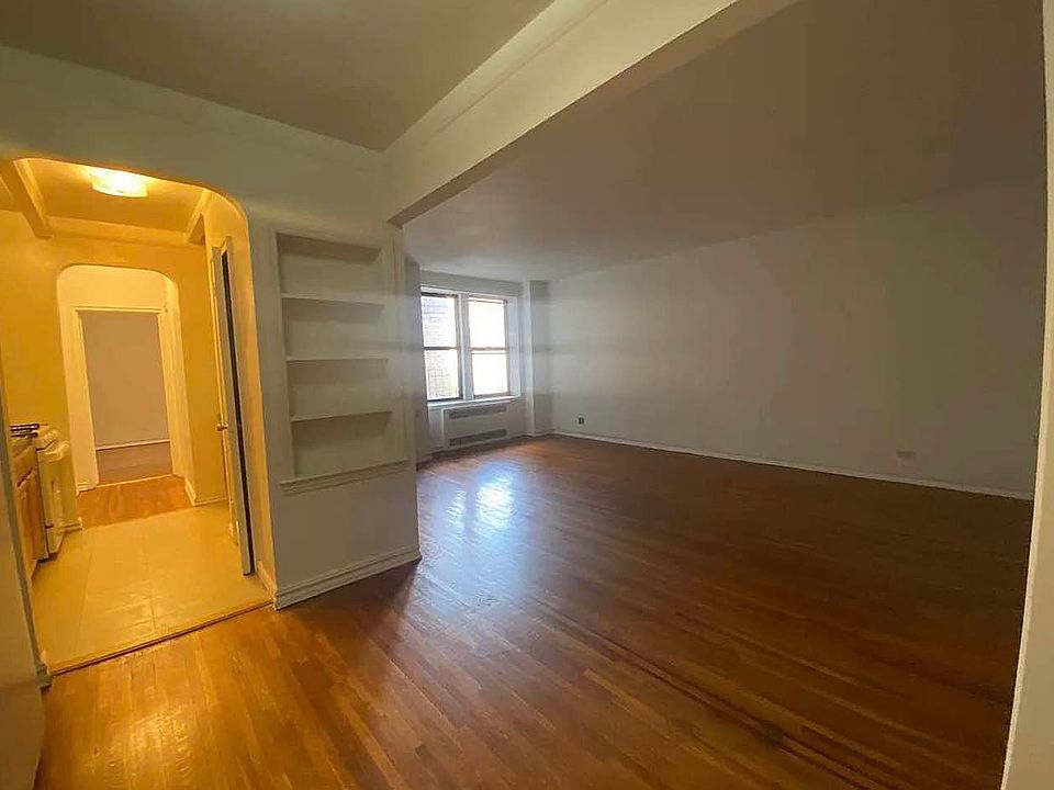 1st image of 6770 Yellowstone Blvd APT 2R