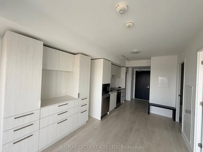501 Yonge St #3506 — Photo 3