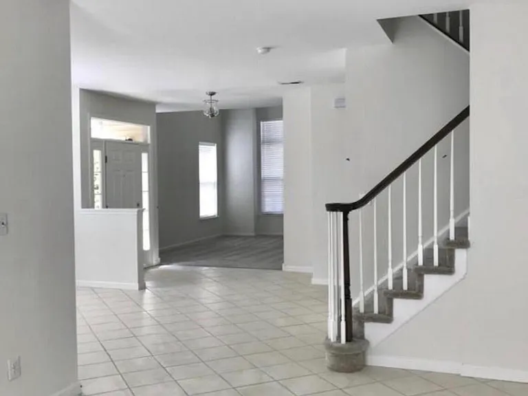 79 Banyan Blvd — Photo 5