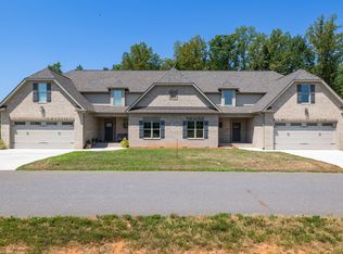 7016 Westfield Village Cir, Summerfield, NC 27358