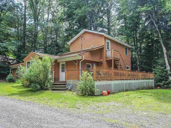 42 Pine Private Ave, Hadley, NY 12835