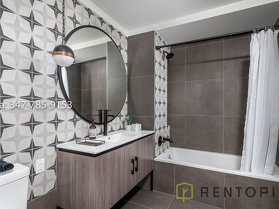 5th image of 340 Evergreen Ave #364