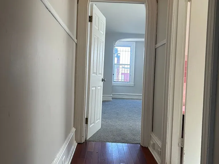 2405 N 17th St — Photo 12