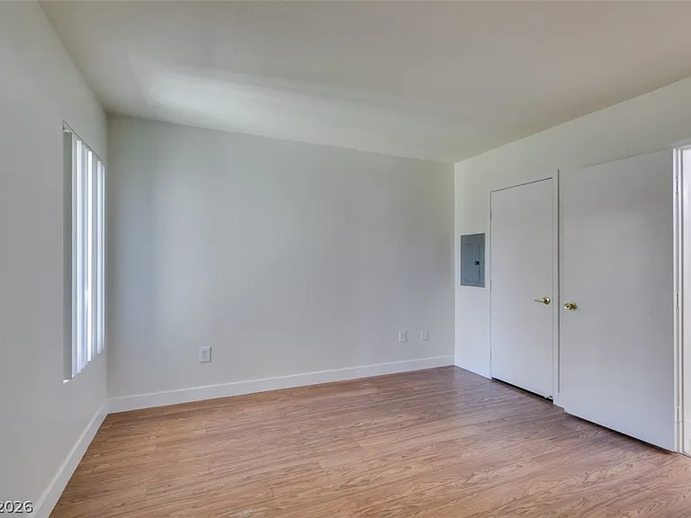 6650 W Warm Springs Rd #2118 — Photo 4