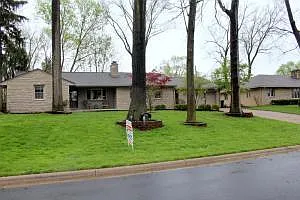 3062 Leeds Rd photo 1