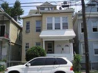 433 E 18th St, Paterson, NJ 07524