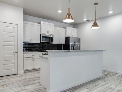 1117 N 7th St, Wolfforth, TX, 79382