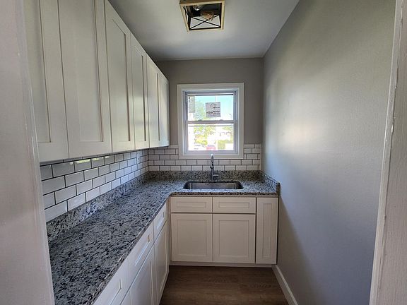 3rd image of 58 7th St #2