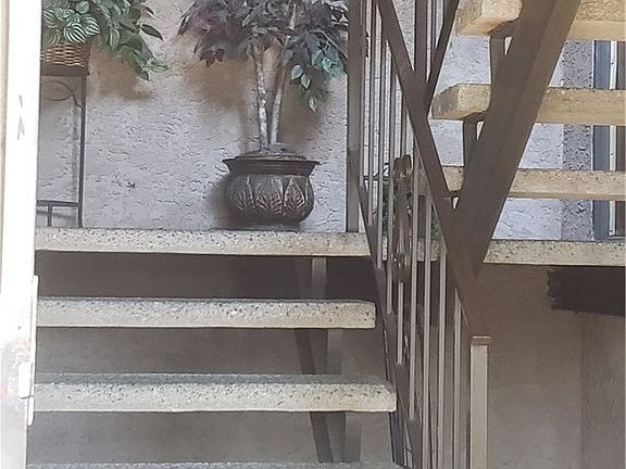 3rd image of 5500 Lindley Ave Unit 208