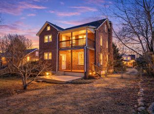 2704 Floraland Dr NW, Roanoke, VA 24012