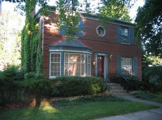 9219 Harding Ave, Evanston, IL 60203