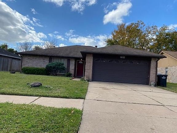 3rd image of 10122 Limewood Ln