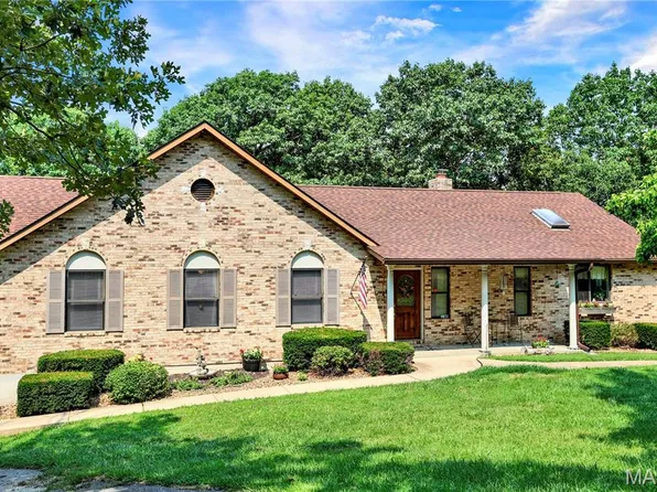 5965 Evergreen Ln, Villa Ridge, MO 63089