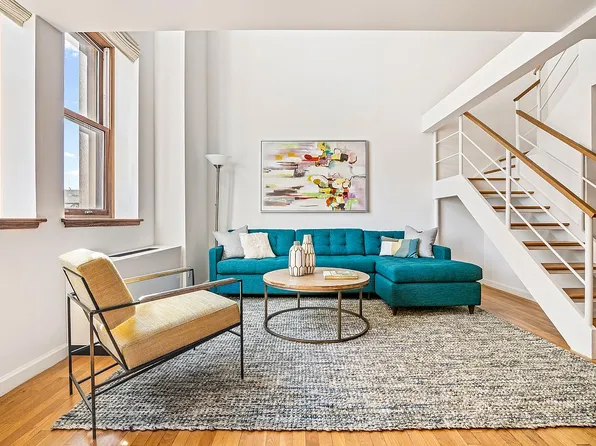 305 2nd Ave APT 721, New York, NY 10003