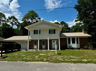 119 7th St, Niceville, FL 32578