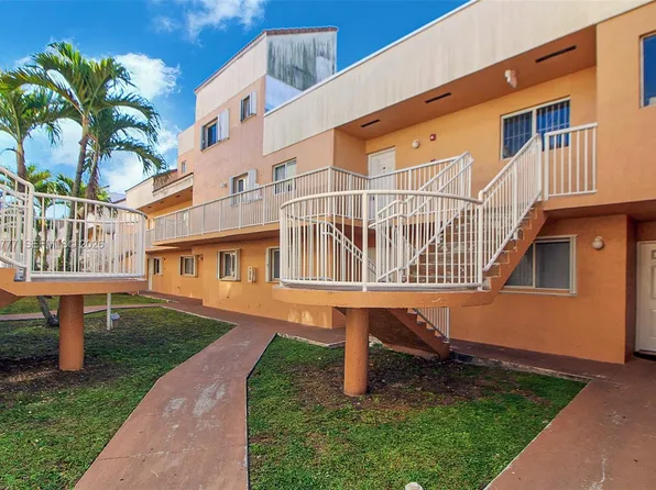 14921 SW 80th St APT 219, Miami, FL 33193