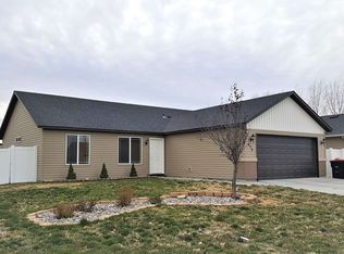 475 Pheasant Rd W, Twin Falls, ID 83301