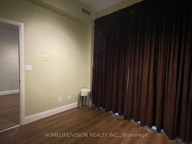 111 Elizabeth St #108 — Photo 5