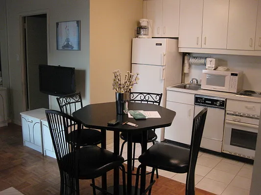 Rented by Elinor Taasa, LREB | media 11