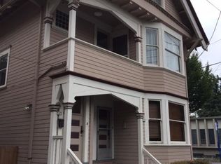 909 SE 17th Ave, Portland, OR 97214