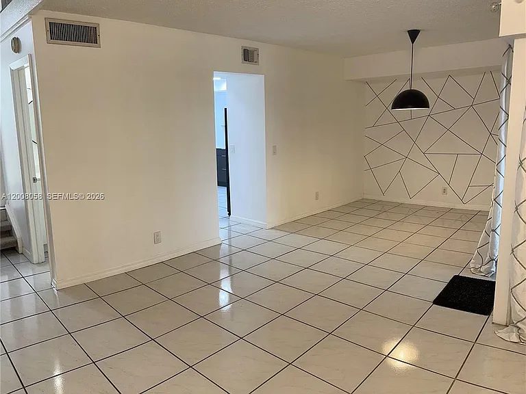 40 Chestnut Cir — Photo 5