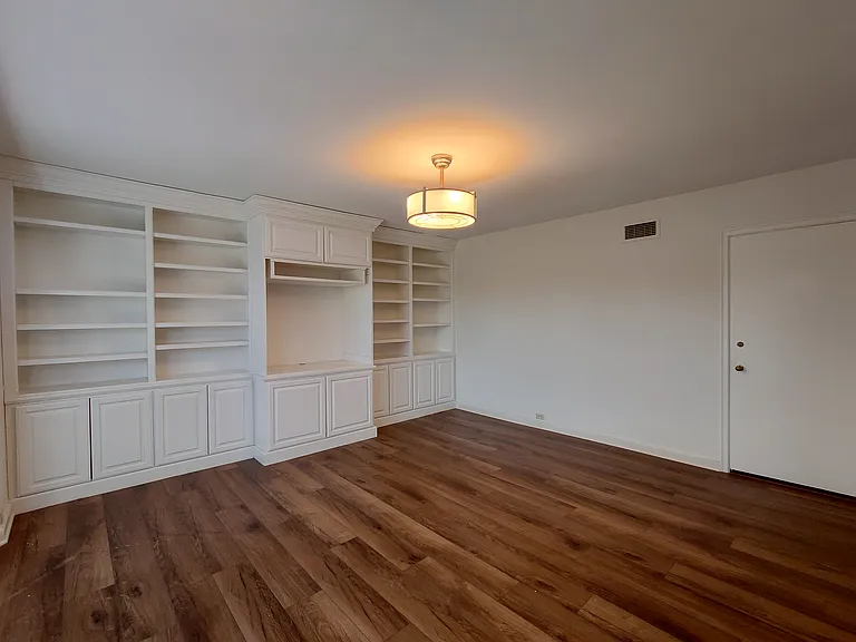 3200 E Hampshire St — Photo 12