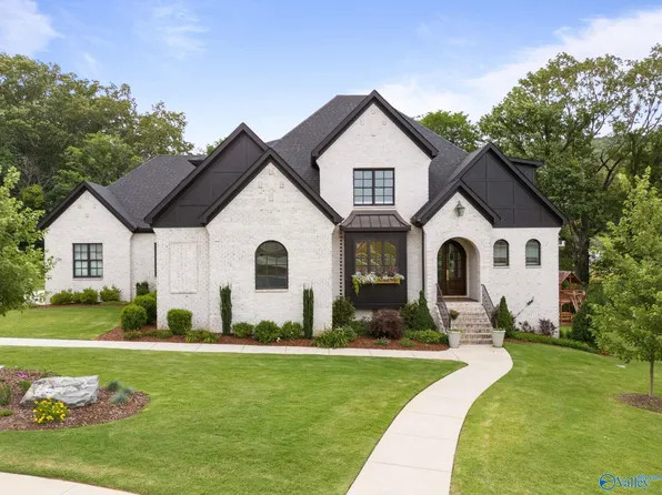 106 McMullen Ln, Gurley, AL 35748