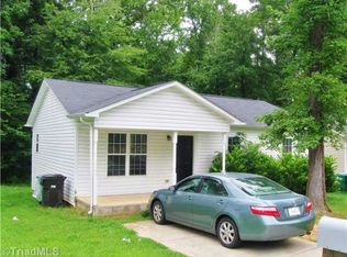 833 Pine Circle Dr, High Point, NC 27265