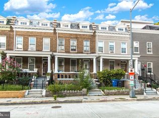 422 Kenyon St NW, Washington, DC
