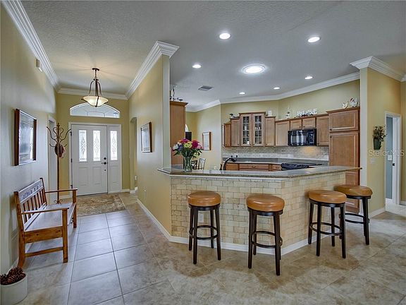 5th image of 2484 McLin Ln