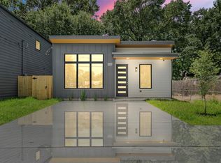1277 Dewalt St, Houston, TX 77088