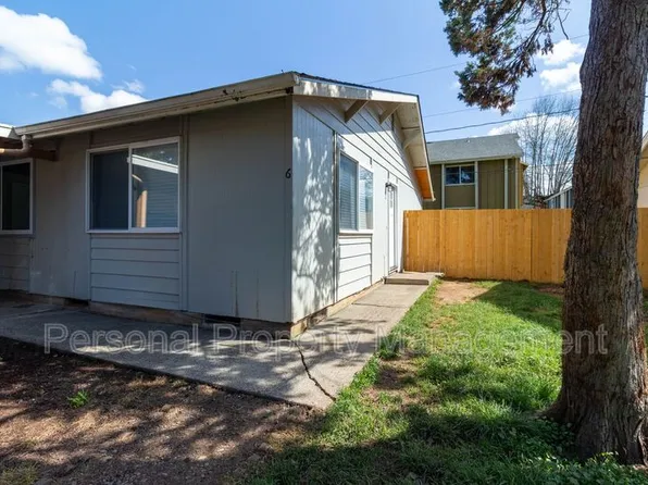 4325 E 17th St #6, Vancouver, WA 98661