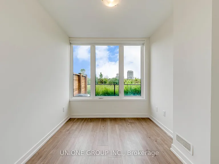 3177 Mintwood Cir — Photo 44