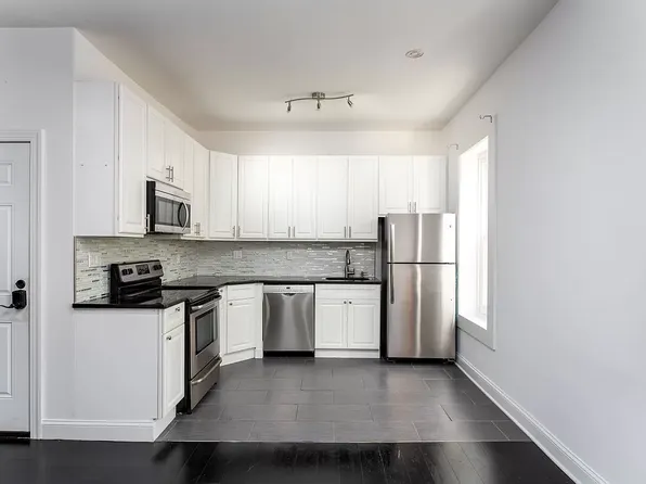 320 Cortelyou Road image 1 of 8