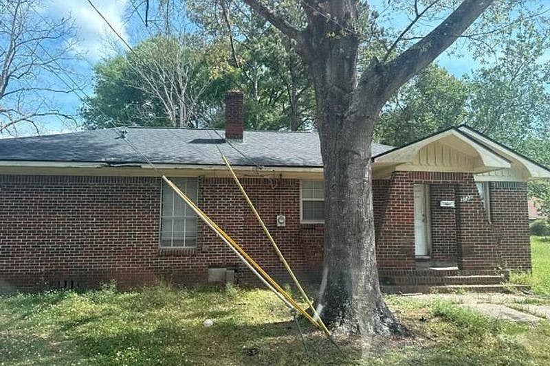 1st image of 3722 Newton St