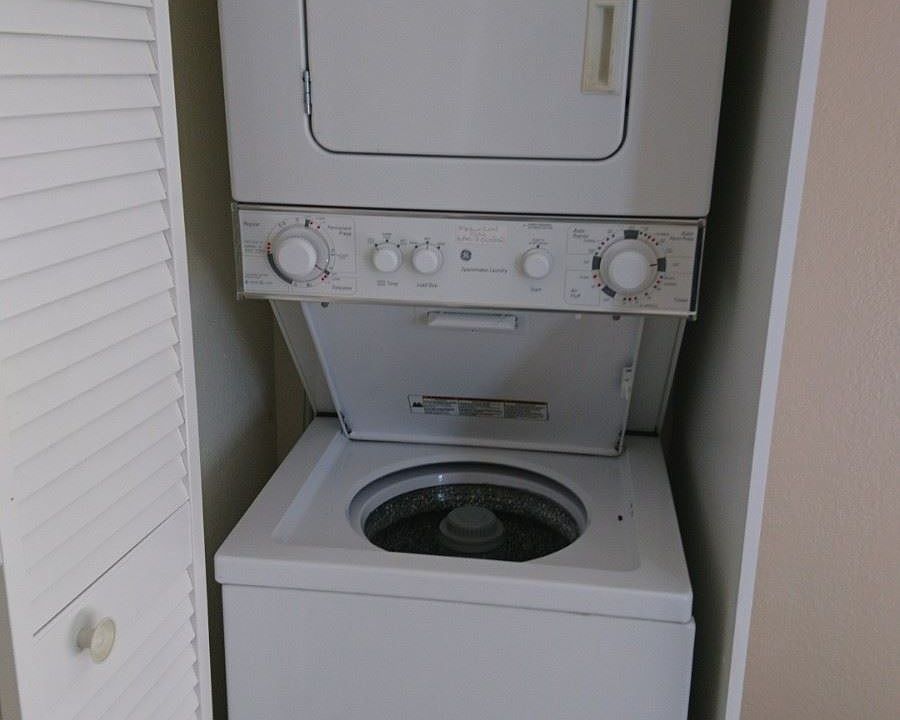 C41E3AE8-953C-48B8-8FEE-B316D6CE9E02