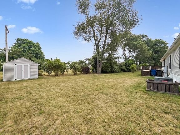 4th image of 2260 Ironwood Dr