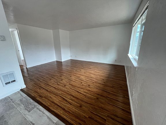 2nd image of 6701 Aster St