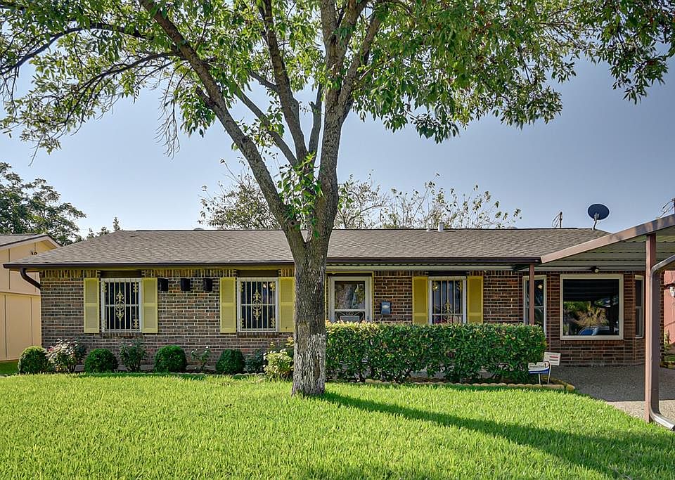 1st image of 1313 Las Palmas Dr