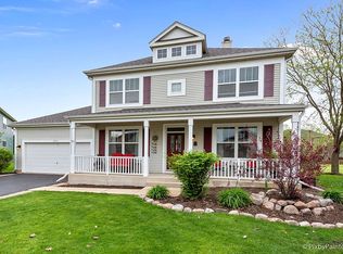 2415 Lindsay Ct, West Chicago, IL