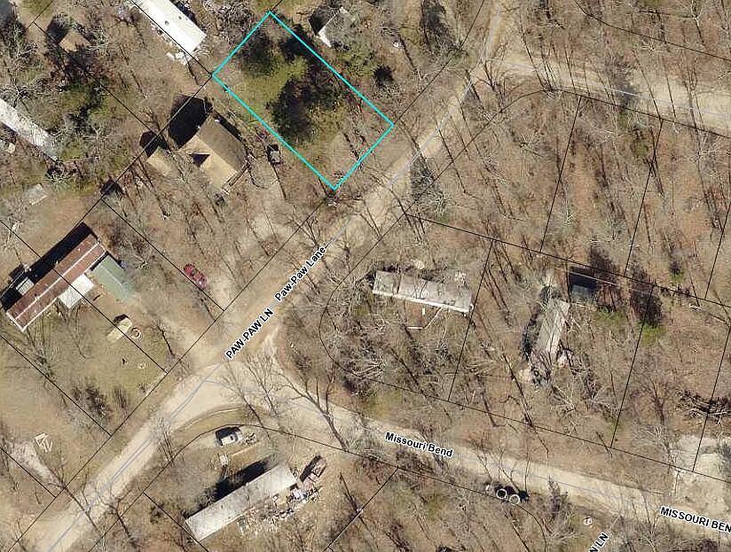 1st image of 211 Paw-Paw Lane