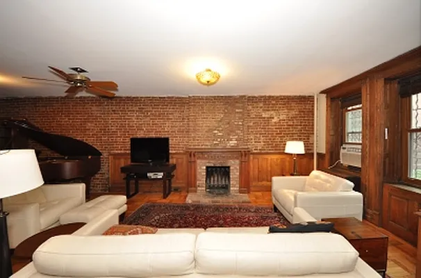 Rented by Citi Habitats | media 28