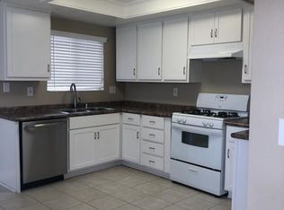 14051 Pinebrook Dr, Tustin, CA 92780