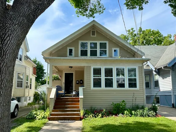 1710 Helena St, Madison, WI 53704