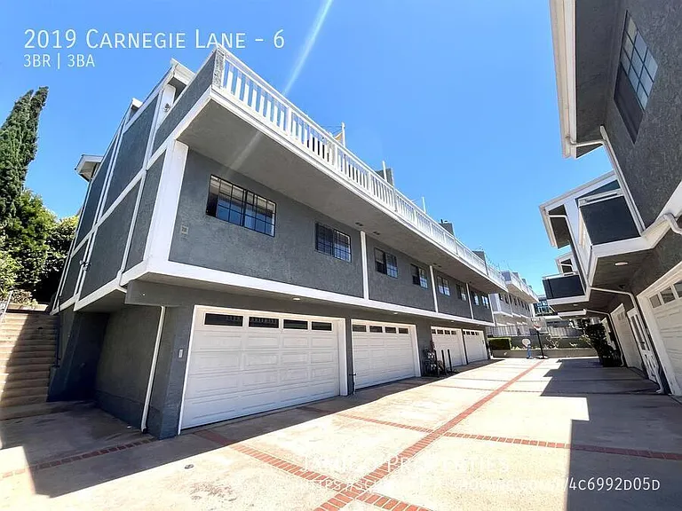2019 Carnegie Ln #6 — Photo 4
