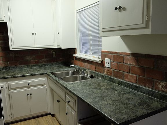 5th image of 21208 Berendo Ave